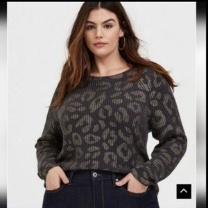 Torrid  Plus Size Cotton Blend leopard gold foil  crew neck  ribbed sweater
